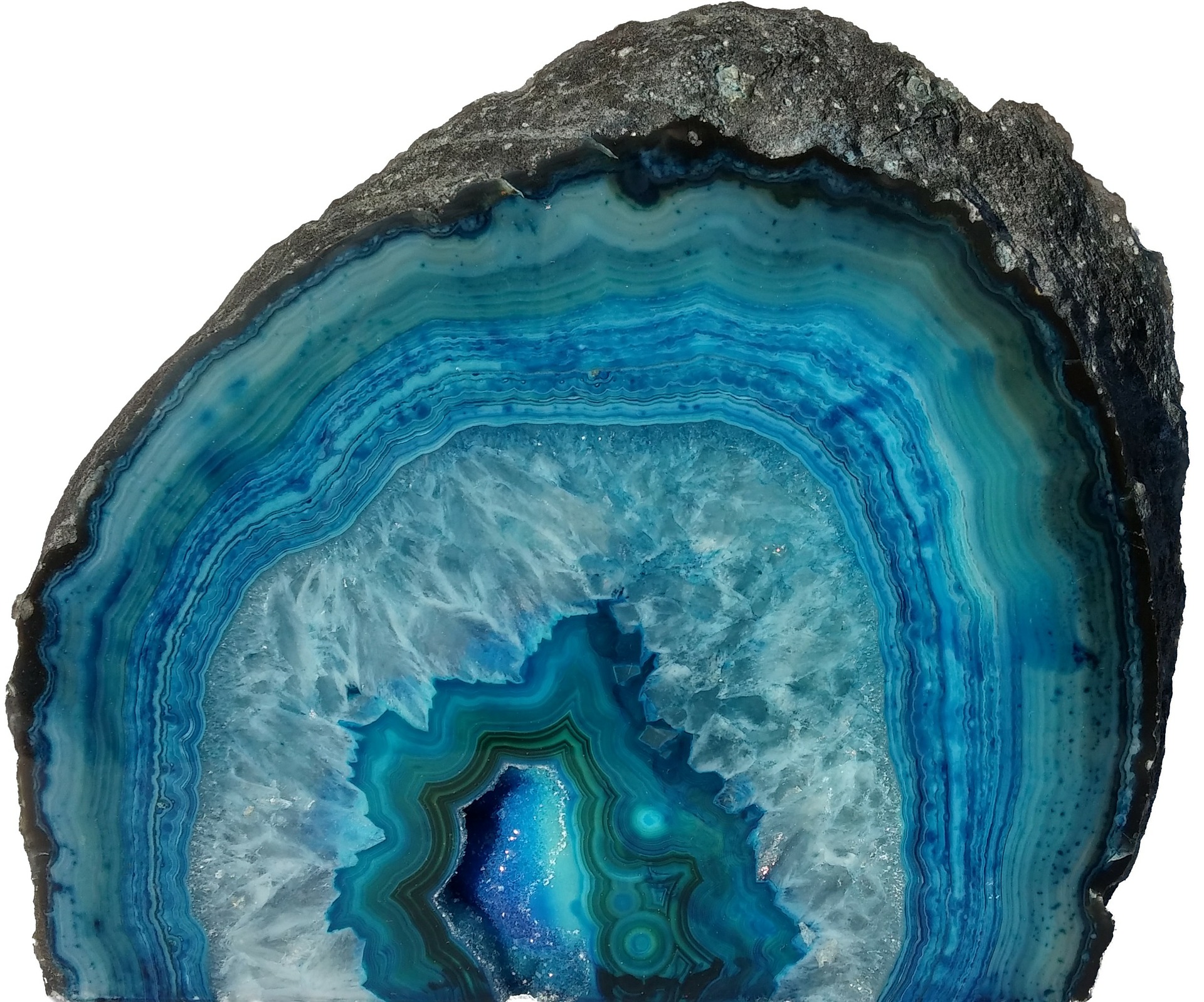 Cutting Through the Options: Lapidary Saws for Hobbyists in 2025